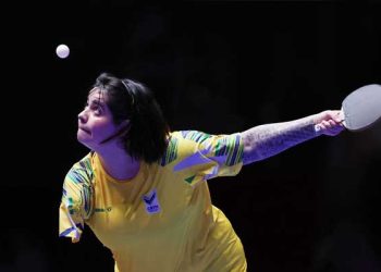 오른팔 없는 탁구선수 알렉산다르의 위대한 도전