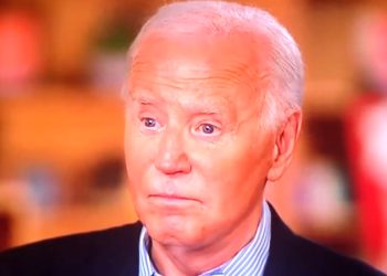 NYT “바이든 인터뷰 보는 것 고통스러워”