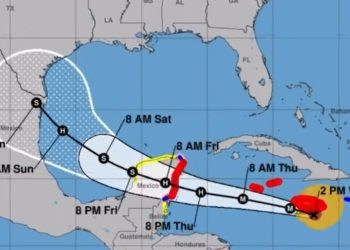 베릴, 약한 허리케인으로 텍사스 상륙…75만 명 단전