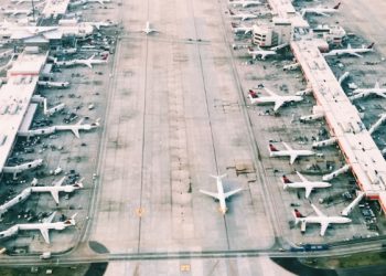 “역사상 가장 큰 IT 중단 사고, 복구에도 수주일 걸릴 수도”