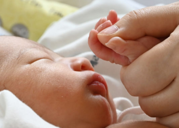 ‘아기 울음소리 두 달 연속 커졌다’ 2015년 이후 처음…혼인도 증가