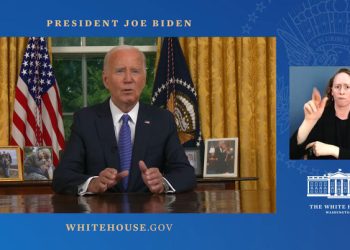 ‘재선포기’ 바이든 대국민 연설 “국가에 심장 바쳤다”