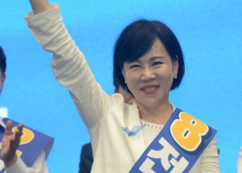 민주 전현희 “김건희는 살인자” 막말 파문