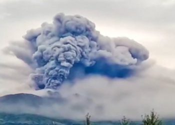 러시아 규모 7.0지진 이어 시벨루치 화산 폭발