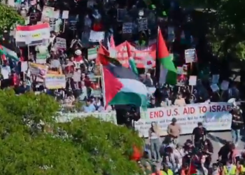 시카고서 시위대 2명 체포…대규모 행진 예고에 전운