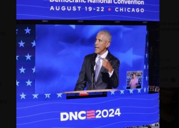 오바마 “혼돈의 트럼프 4년, 더는 안 돼 … 속편이 더 나빠”