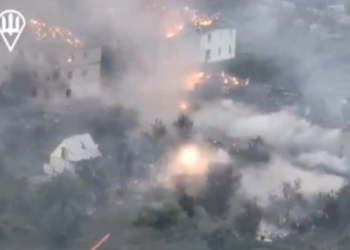 러시아, 우크라 동부 물류지 공략…젤렌스키 “상황 어렵다”