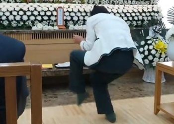 서세원 장례식서 숭구리당당 … 김정렬에 감사