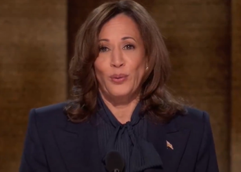 바이든 사퇴 32일만에 재정렬…해리스 대선 체제 완성