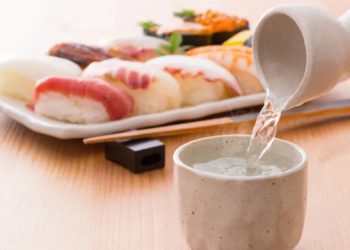 [스시 상식]스시에는 사케와 겐마이차