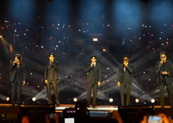 “케이콘 LA, 1세대→5세대 한 자리에 모아”…LAT 호평