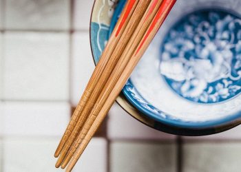 “오래 쓴 나무젓가락 당장 버려야”… 간암 사망 잇따라