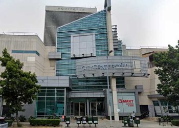 한인타운 6가 시티센터 대낮 무장강도…한인여성, 금품 뺏겨