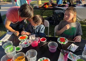 “자녀와 함께 한지 체험 하세요” … 10일 데스칸소 가든