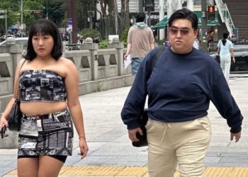 [화제] ‘육즙수지’ 이수지, 과즙세연·방시혁 의장 패러디