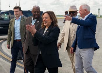 인질 사망에 해리스 외교 정책 시험대 … ‘군사 지원’ 중단할까