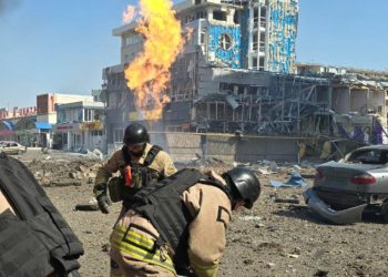 우크라군 총사령관 “전황 어렵다” 실토