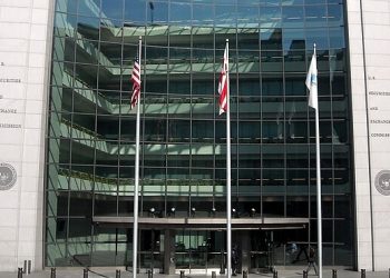 미 SEC, 6대 신평사에 벌금…”기록 보존 부실”