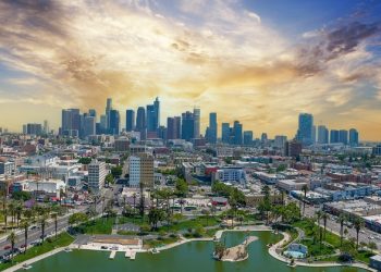 “하루 더 버티자” 68년만 기록적 폭염 물러난다 … 11일 기온 30도 급락, 본격 가을날씨