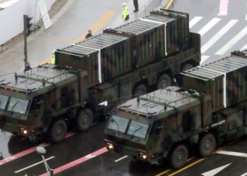 ‘탄두만 8톤 핵폭탄급 위력’ 괴물 미사일 현무-5 공개한다