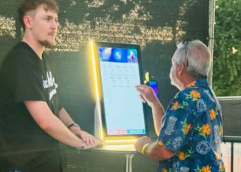 [Hot Biz] 주목받은 키오스크 업체 ‘키오스타트’