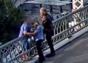 본 조비, 뮤직 비디오 찍다 투신 시도 여성구조(영상)