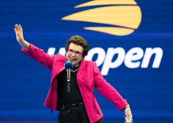 ‘테니스 전설’ 빌리 진 킹, 여자 선수 최초 의회 황금 훈장