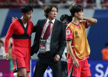 홍명보호 졸전…”매우 실망…완성도 떨어져”