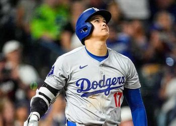 오타니, 54호포 이어 57도루 … 이치로 넘었다