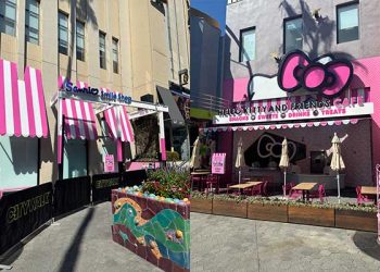 유니버셜 스튜디오에 헬로키티 카페 들어선다