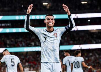 호날두, 통산 900호골…A매치 최다출전·최다골 경신