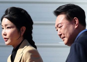 김건희 여사 ‘공천개입 의혹’에 선관위 “선거법상 처벌 규정 없다”