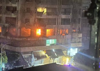 이스라엘, 총리실·의회 밀집 레바논 베이루트 중심부 강타