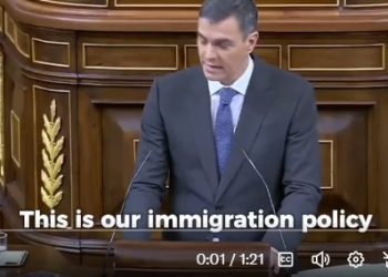 [초점]거꾸로 가는 스페인, 왜 이민장벽 허물고 있나?(영상)