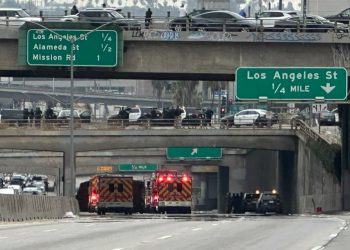 다운타운 연방청사 폭발물 소동 … 101 Fwy 폐쇄, 교통정체 극심