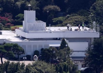 대통령실 “관저 내 호화시설 사실 아냐…허위 주장에 강한 유감”