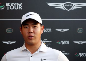 연장전 패하자 라커룸 문짝 파손…김주형 또 ‘비매너’ 논란