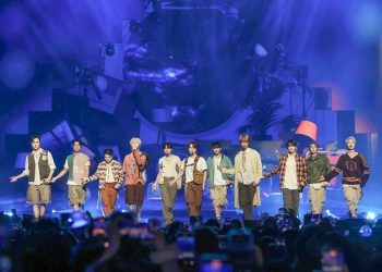 [화제] 뉴욕서 한국어 ‘떼창’ 터졌다