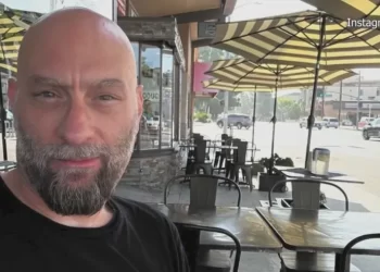 트럼프 유세장 40대 무장남성 체포…리버사이드 코첼라