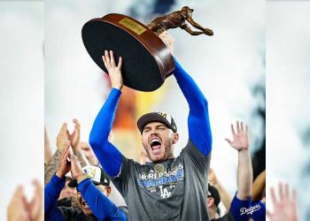 MVP 프리먼, 갈비뼈 골절 통증 참고 뛰었다.