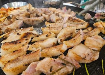 “고기 구운 후 후추 뿌리세요…그래야 유해물 섭취 줄여”