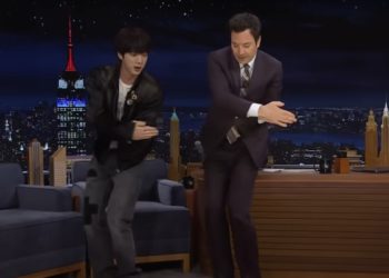 한국말로 질문하고 답한 지미팰런쇼 … BTS 진, 미국 홀렸다(영상)