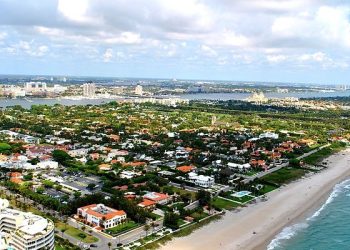 트럼프 ‘MAGA’의 중심지 된 플로리다 팜비치