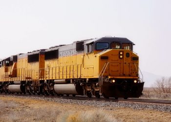 유니온 퍼시픽 화물열차에 보행차 치여 사망