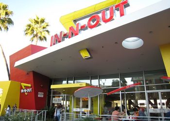 캘리포니아 최고 인기 패스트푸드, ‘인앤아웃’ 아니다