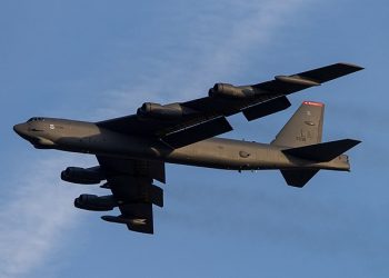 미국, 중동서 판 키우나 … 중동에 B-52 전략 폭격기 파견 예정