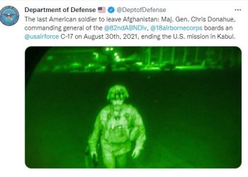 ‘마지막 철군 수송기 탑승’ 장군 승진보류…’살생부’ 현실화?