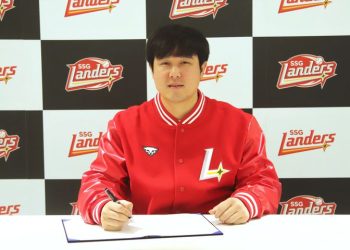 SSG, 최정과 ‘4년 110억원’ 파격 계약 …옵션 없이 ‘전액 보장’