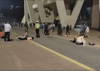 중국서 무차별 차량 돌진…”10명 사망·100명 부상”