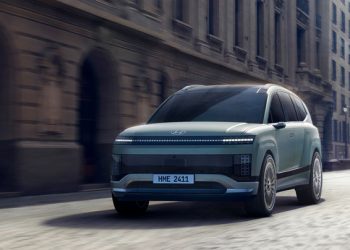 현대차·기아 전기차 미국서 ‘질주’…”올해 10만대 넘는다”